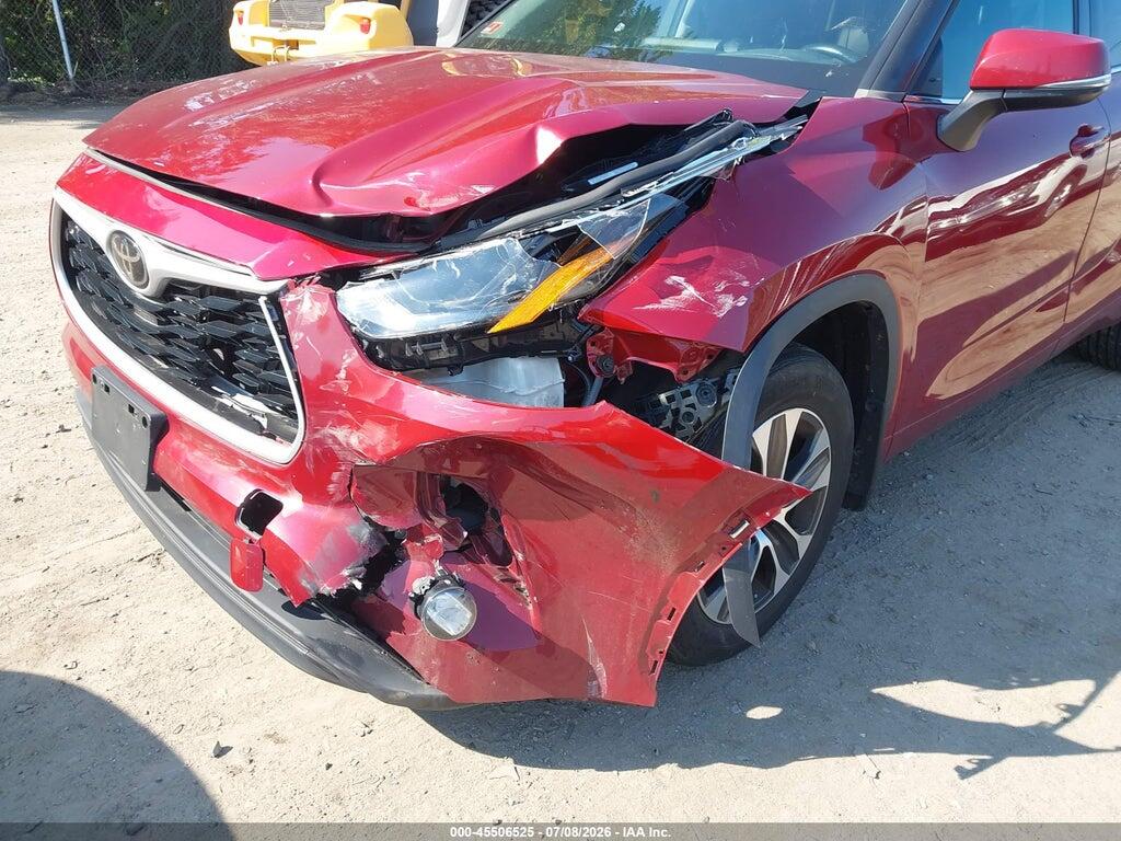 5TDGZRBH8NS242566 2022 TOYOTA HIGHLANDER photo no. 6