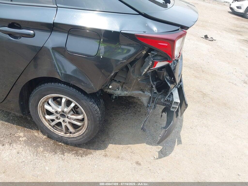 JTDKAMFUXN3160254 2022 TOYOTA PRIUS photo no. 6