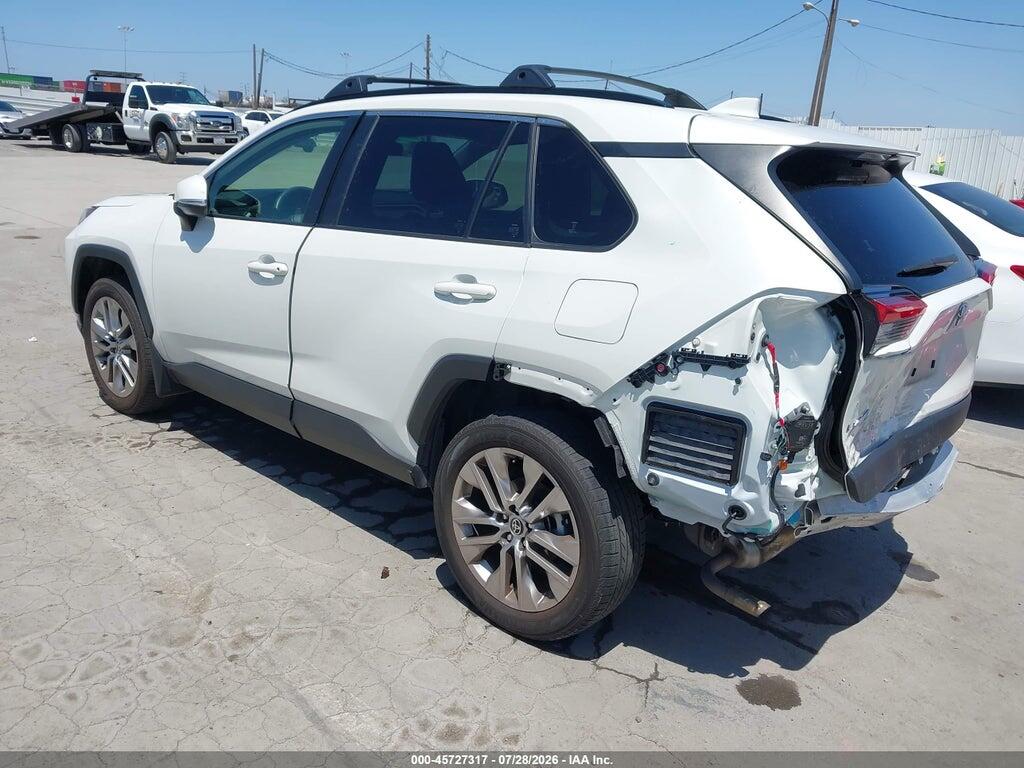 JTMC1RFV8NJ023772 2022 TOYOTA RAV4 photo no. 3