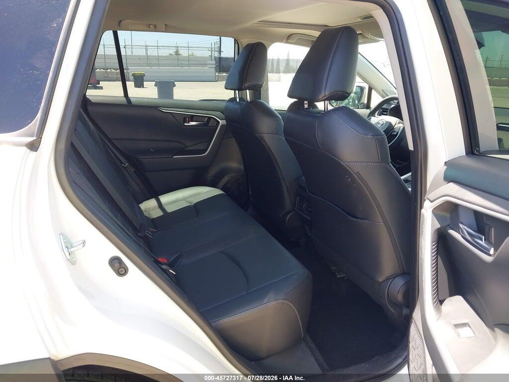 JTMC1RFV8NJ023772 2022 TOYOTA RAV4 photo no. 8