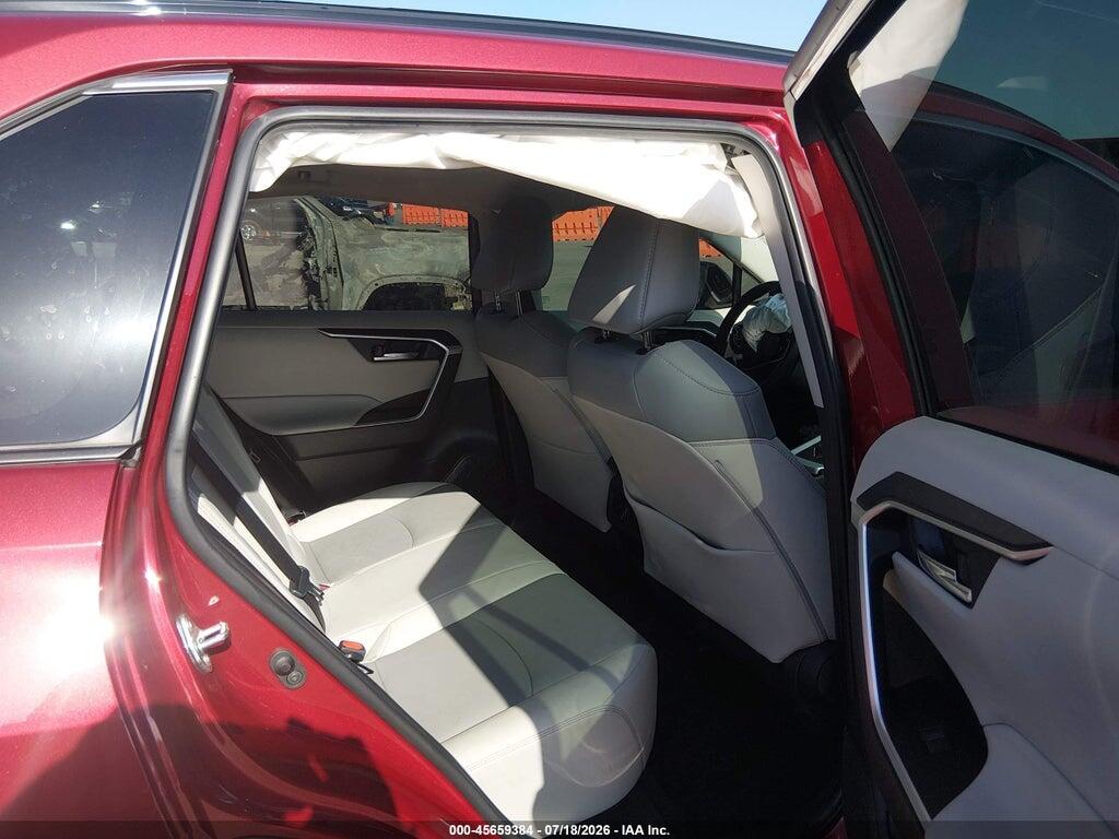 2T3A1RFV7NW289647 2022 TOYOTA RAV4 photo no. 8