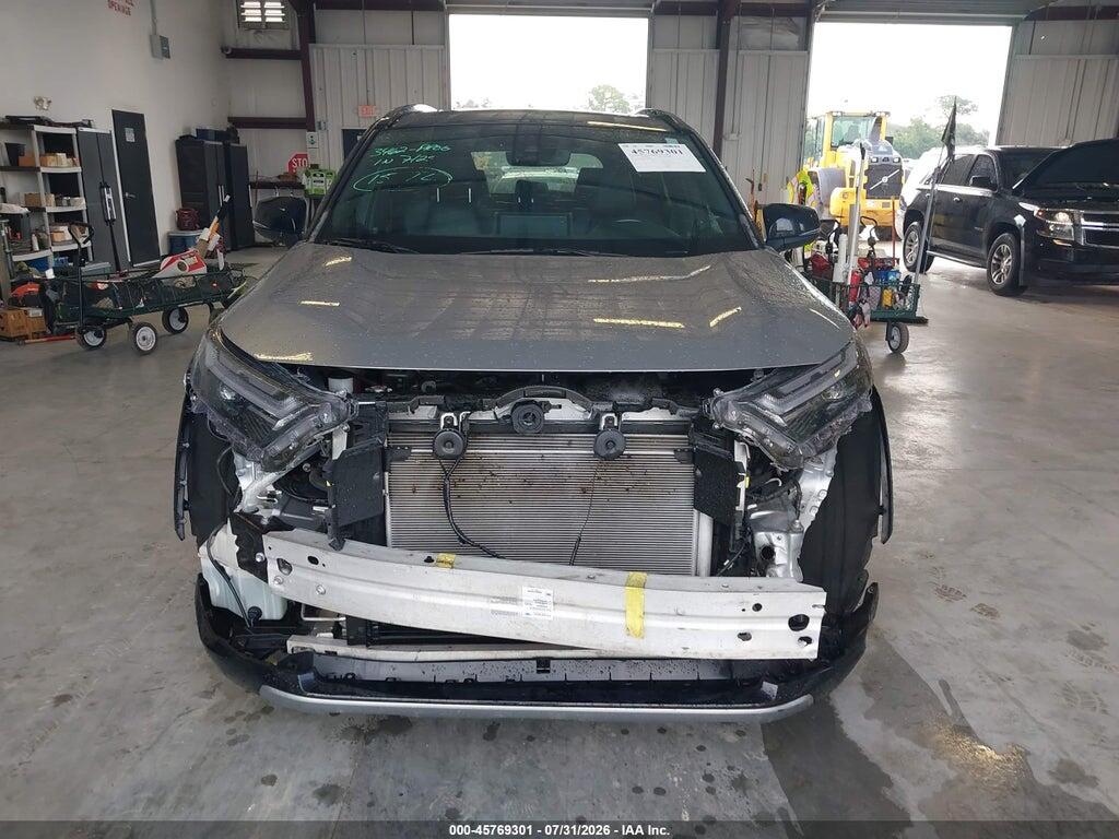 2T3E6RFV8NW037800 2022 TOYOTA RAV4 HYBRID photo no. 12