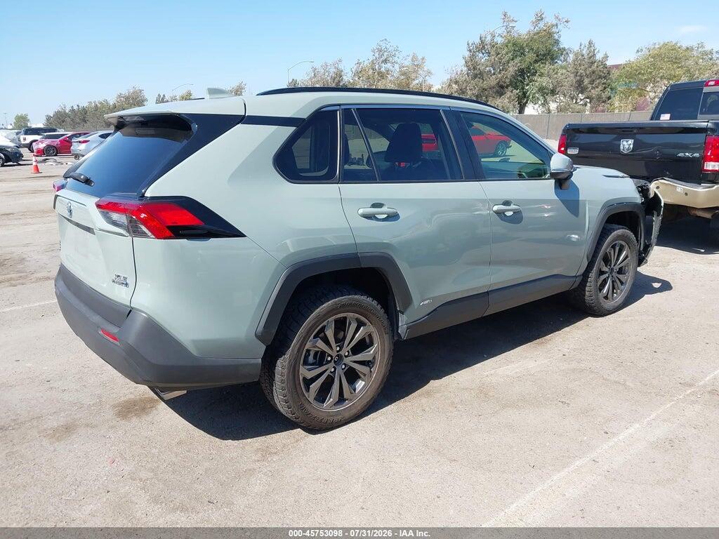 JTMB6RFV0ND069544 2022 TOYOTA RAV4 HYBRID photo no. 4
