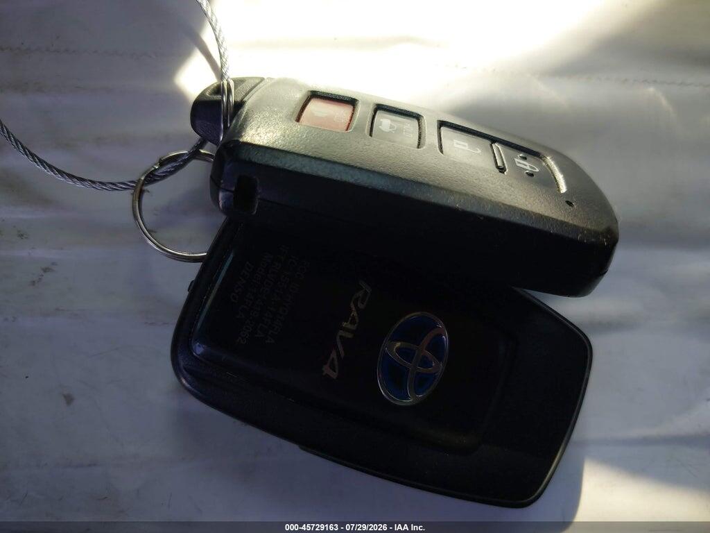 JTMB6RFV7ND535566 2022 TOYOTA RAV4 HYBRID photo no. 11