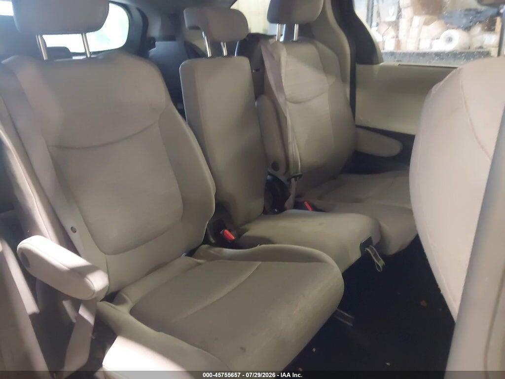 5TDKRKEC5NS103223 2022 TOYOTA SIENNA photo no. 8