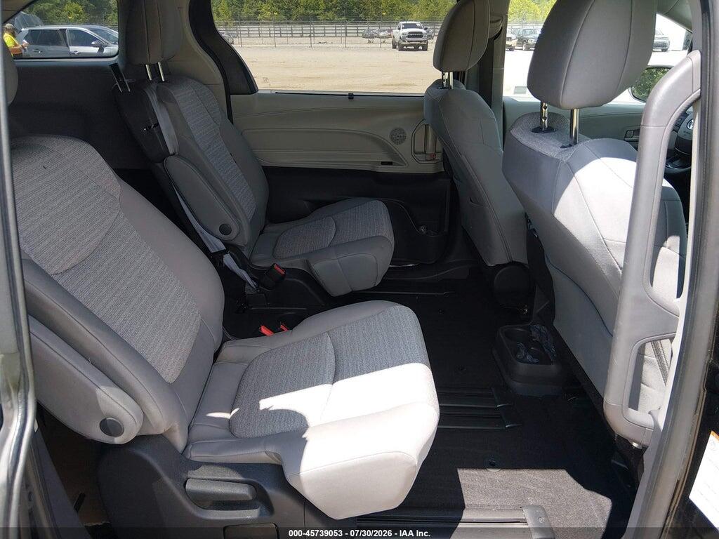 5TDKRKEC5NS078355 2022 TOYOTA SIENNA photo no. 8