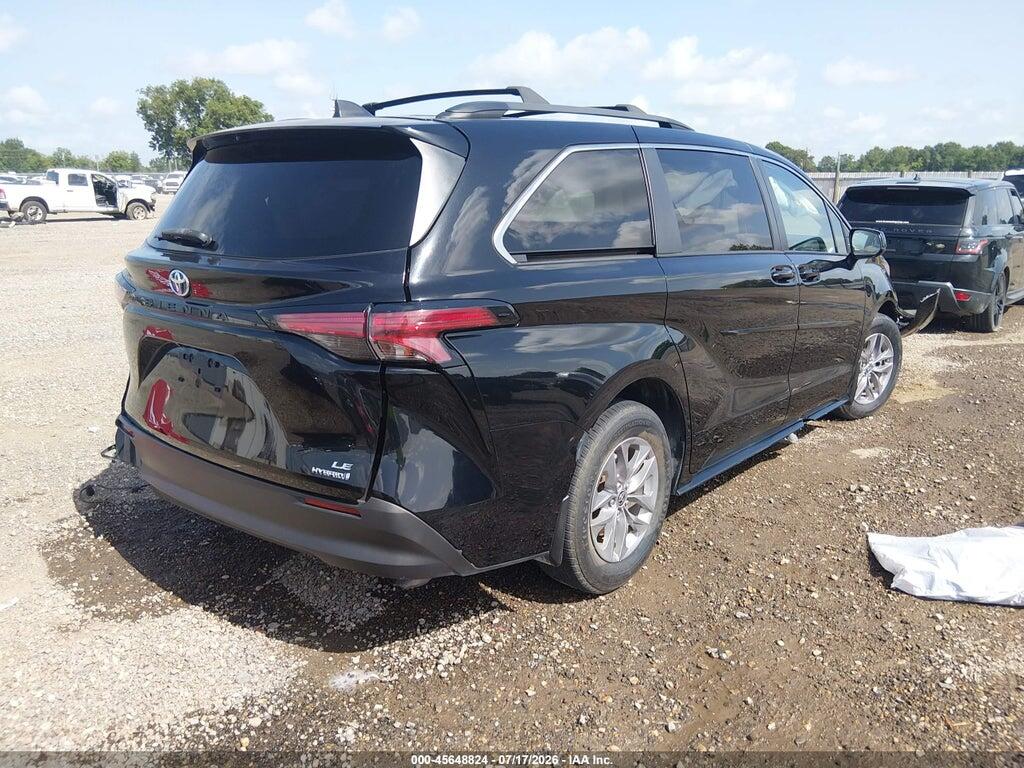 5TDKRKEC2NS107116 2022 TOYOTA SIENNA photo no. 4