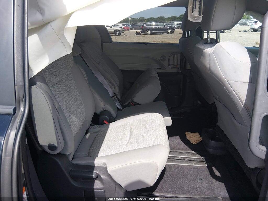 5TDKRKEC2NS107116 2022 TOYOTA SIENNA photo no. 8