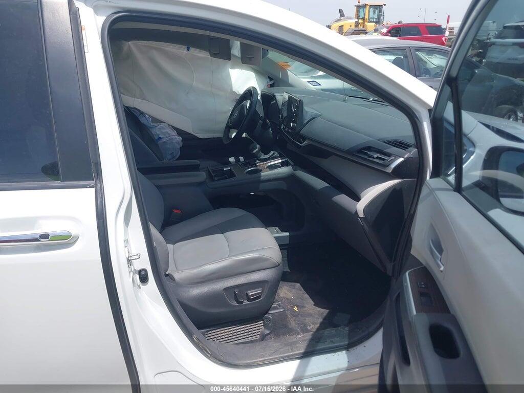 5TDYRKEC8NS090994 2022 TOYOTA SIENNA photo no. 5