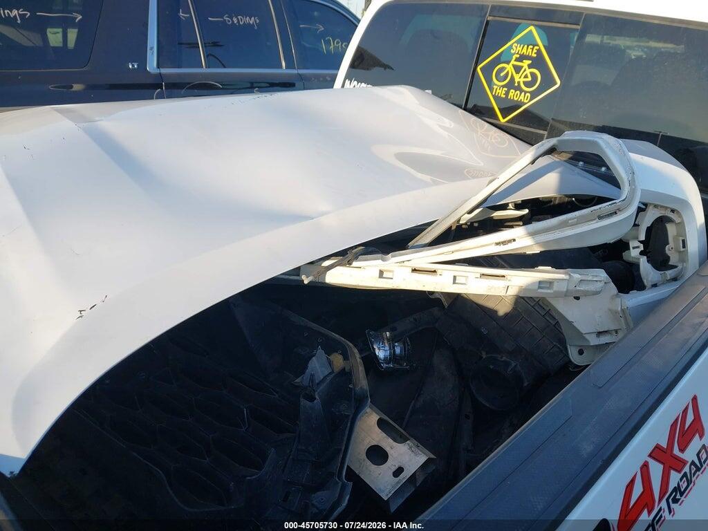 3TYCZ5AN4NT093916 2022 TOYOTA TACOMA photo no. 12