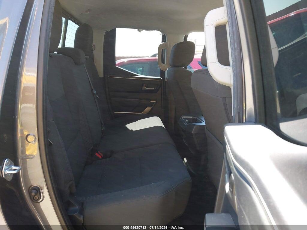 2022 TOYOTA TUNDRA SR5 — Фото 8 из 16