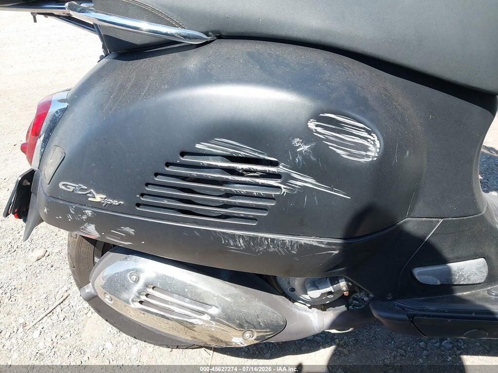 ZAPMA39M0N5203355 2022 VESPA GTS 300 SUPER photo no. 8