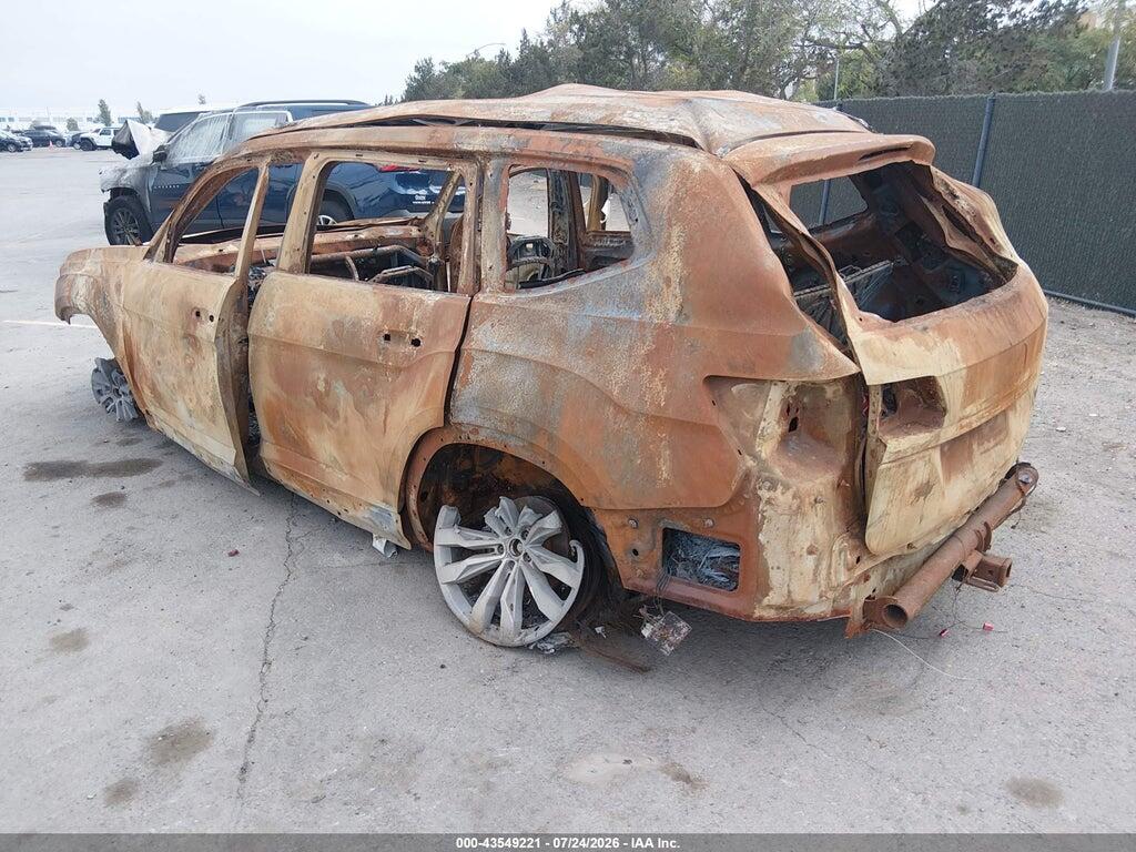 1V2KR2CA7NC557863 2022 VOLKSWAGEN ATLAS photo no. 3