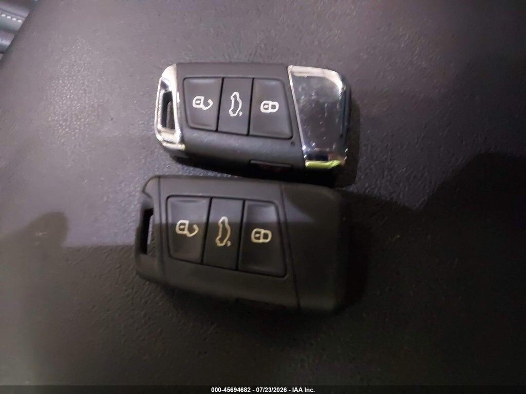 1V2DP2CA9NC502359 2022 VOLKSWAGEN ATLAS photo no. 11
