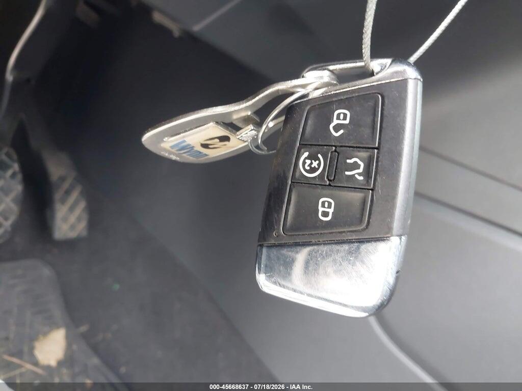 1V2HE2CA1NC203472 2022 VOLKSWAGEN ATLAS CROSS SPORT photo no. 11