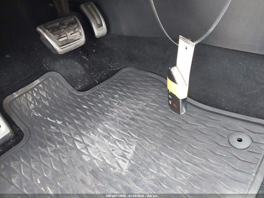 WVWEB7CD3NW127319 2022 VOLKSWAGEN GOLF R photo no. 11