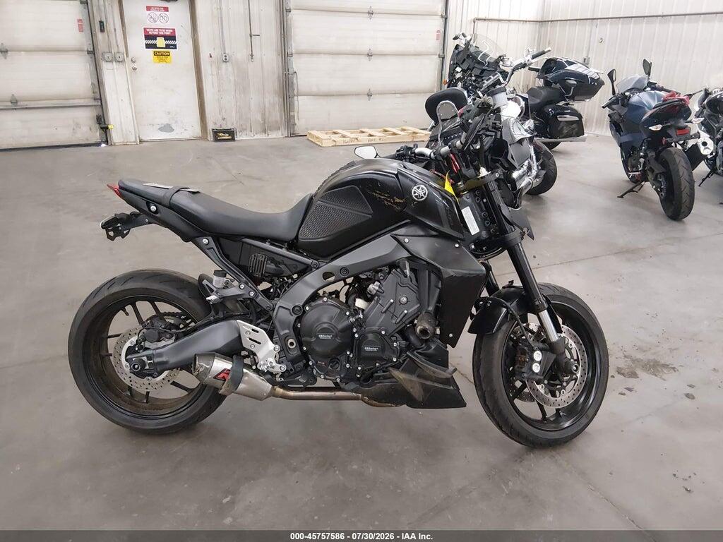 JYARN71E3NA002981 2022 YAMAHA MT09 photo no. 12