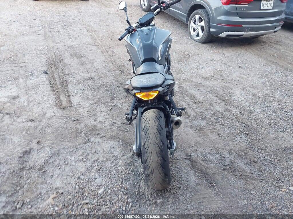 JYARM32E4NA006323 2022 YAMAHA MT07 photo no. 6