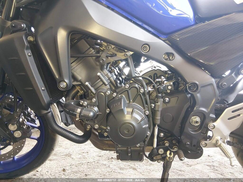 JYARN71E8NA002829 2022 YAMAHA MT09 photo no. 9