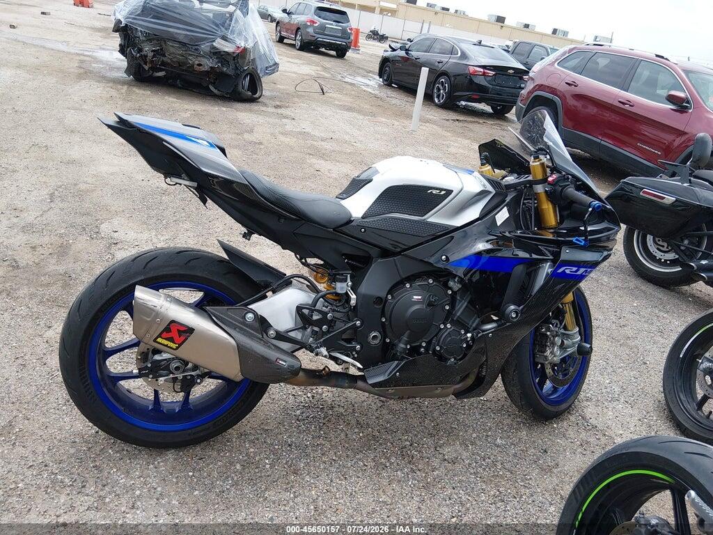 JYARN67E1NA000552 2022 YAMAHA YZFR1M photo no. 12