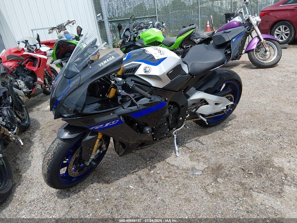 JYARN67E1NA000552 2022 YAMAHA YZFR1M photo no. 2