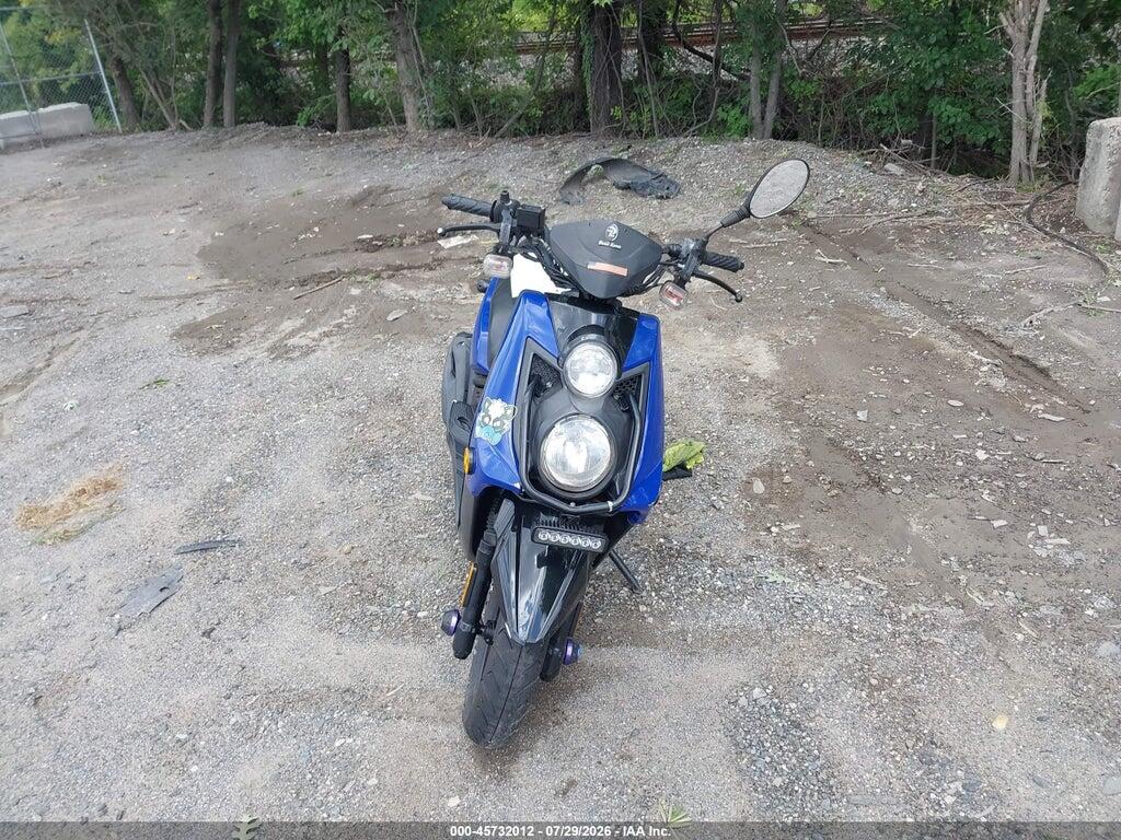 LEHTCK181NR602678 2022 ZHEJIANG SCOOTER photo no. 5