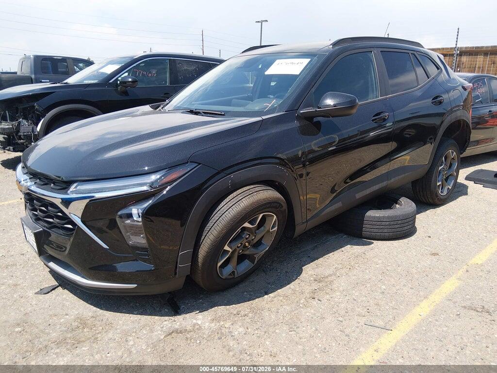 KL77LHEP4TC030208 2026 CHEVROLET TRAX photo no. 2