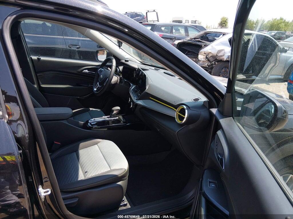 KL77LHEP4TC030208 2026 CHEVROLET TRAX photo no. 5