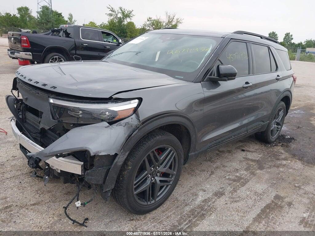 1FM5K8GC4PGB82796 2023 FORD EXPLORER photo no. 2