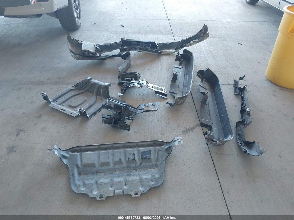 1FT6W1EV0PWG53258 2023 FORD F-150 LIGHTNING photo no. 12
