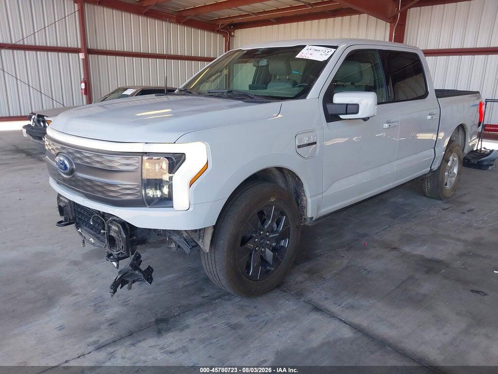 1FT6W1EV0PWG53258 2023 FORD F-150 LIGHTNING photo no. 2