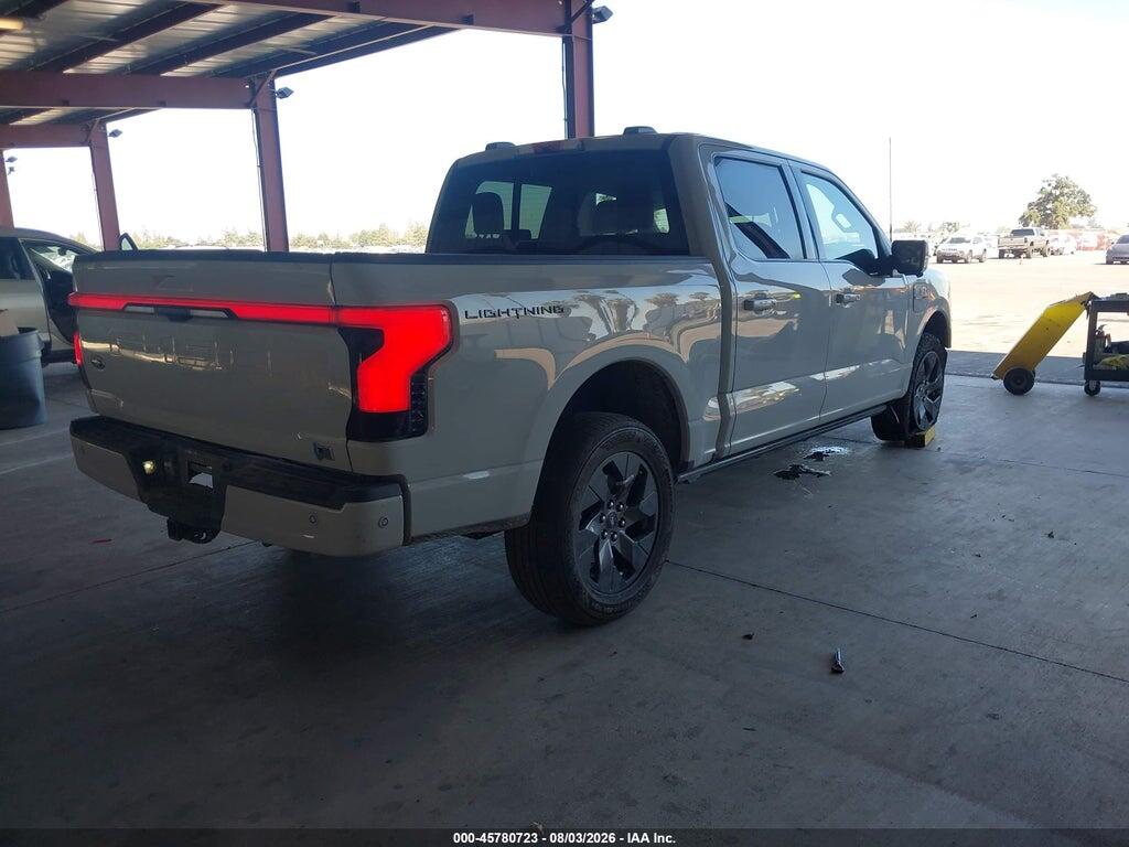 1FT6W1EV0PWG53258 2023 FORD F-150 LIGHTNING photo no. 4