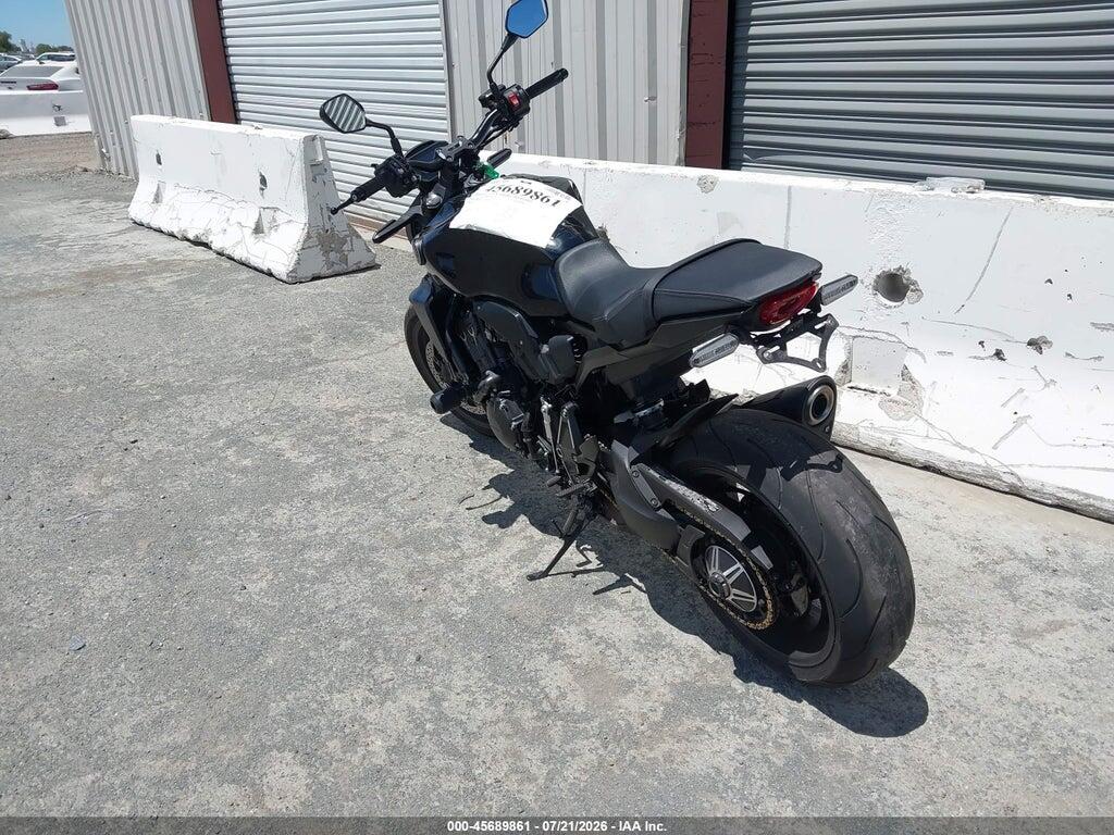 JH2SC8010PK500205 2023 HONDA CB1000 photo no. 3