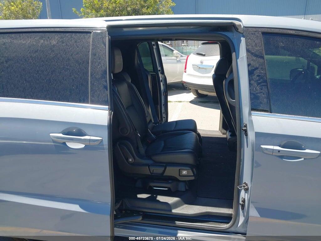 5FNRL6H78PB004196 2023 HONDA ODYSSEY photo no. 8