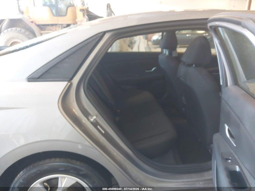 KMHLL4AG3PU554283 2023 HYUNDAI ELANTRA photo no. 8