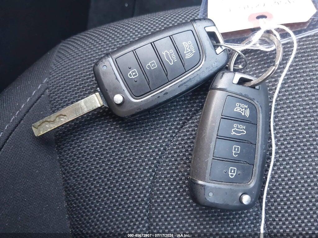 5NPLL4AG8PH102375 2023 HYUNDAI ELANTRA photo no. 11