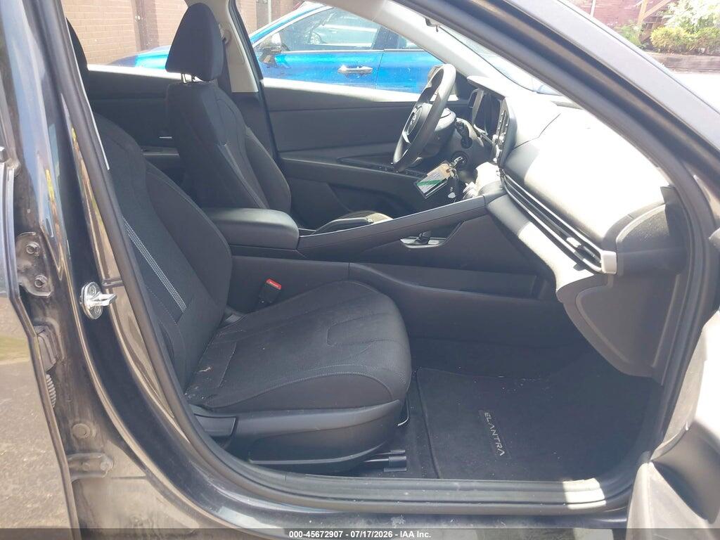 5NPLL4AG8PH102375 2023 HYUNDAI ELANTRA photo no. 5