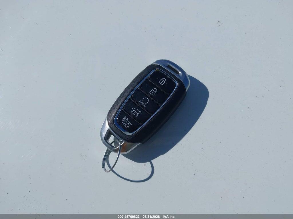 5NPLM4AG7PH091639 2023 HYUNDAI ELANTRA photo no. 11