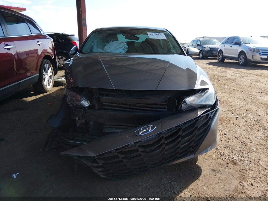 KMHLM4AG0PU438603 2023 HYUNDAI ELANTRA photo no. 12