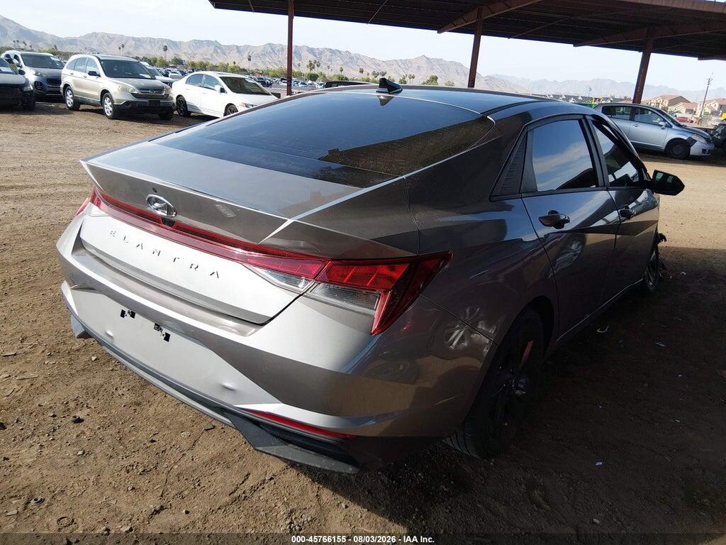 KMHLM4AG0PU438603 2023 HYUNDAI ELANTRA photo no. 4