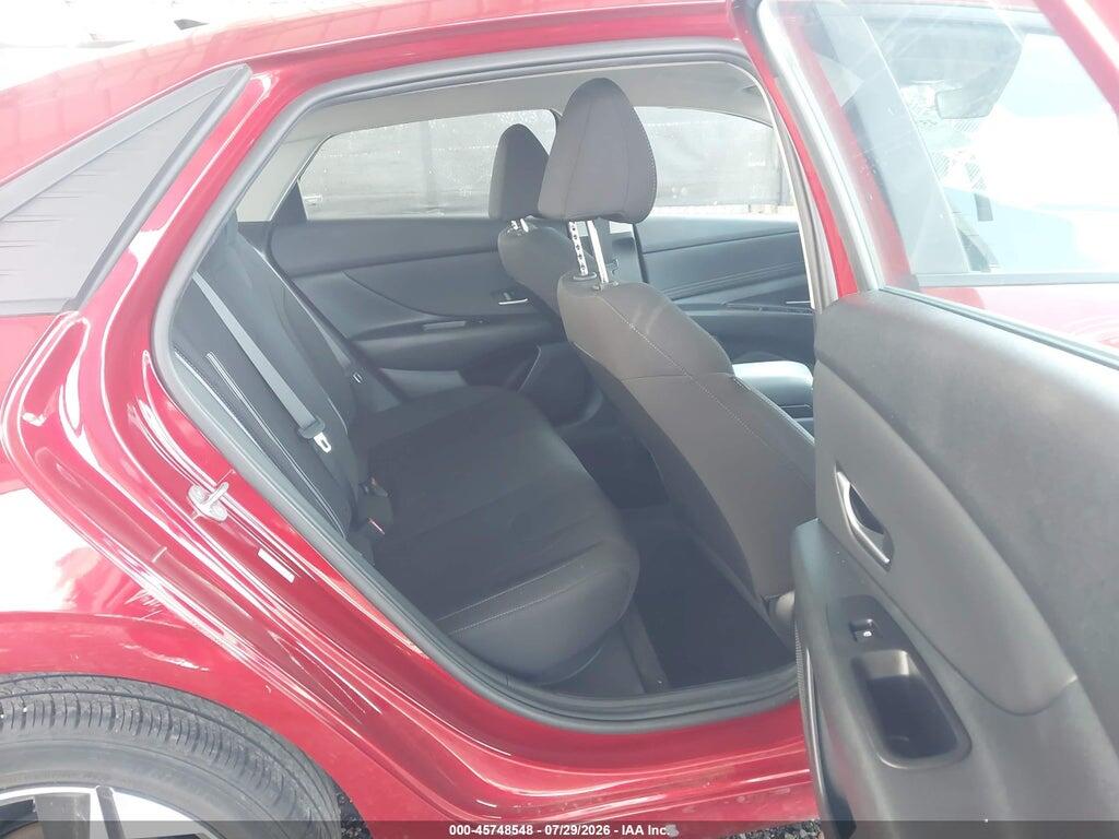 KMHLS4AG7PU569646 2023 HYUNDAI ELANTRA photo no. 8