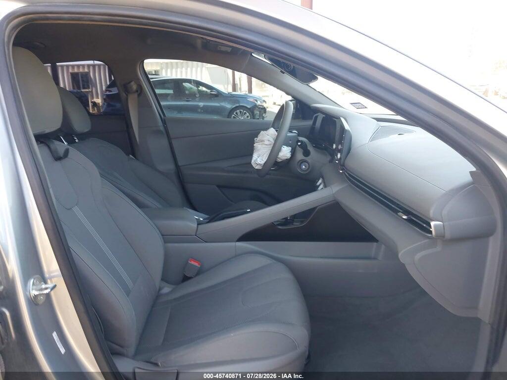 5NPLL4AGXPH109053 2023 HYUNDAI ELANTRA photo no. 5