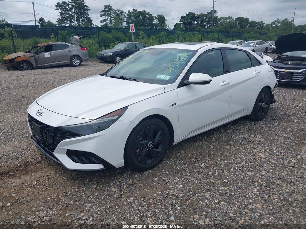 KMHLR4AF8PU577421 2023 HYUNDAI ELANTRA photo no. 2