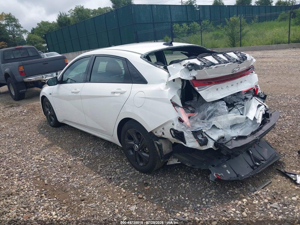 KMHLR4AF8PU577421 2023 HYUNDAI ELANTRA photo no. 3