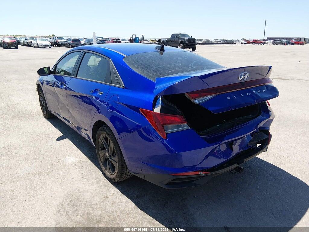 KMHLM4AG7PU396883 2023 HYUNDAI ELANTRA photo no. 3