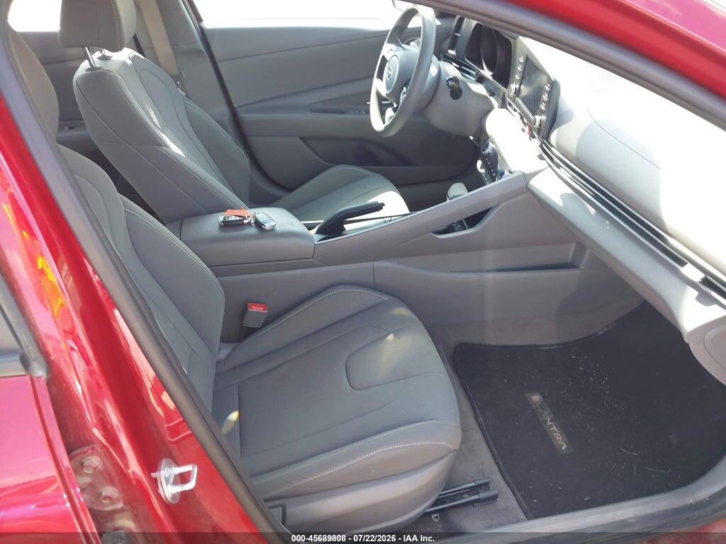 KMHLM4AG8PU563896 2023 HYUNDAI ELANTRA photo no. 5