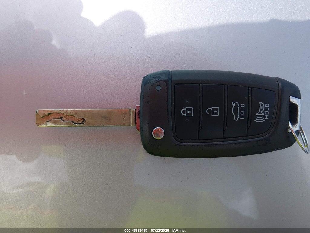 5NPLL4AG7PH095144 2023 HYUNDAI ELANTRA photo no. 11