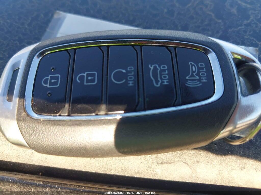 KMHLM4AG4PU373206 2023 HYUNDAI ELANTRA photo no. 11