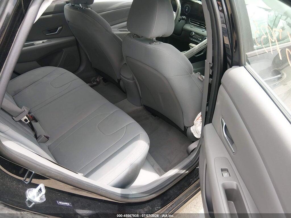 5NPLS4AG5PH095338 2023 HYUNDAI ELANTRA photo no. 8