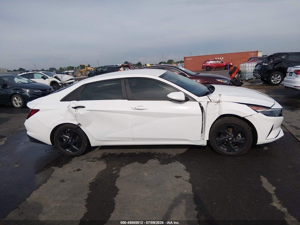 5NPLM4AG7PH100761 2023 HYUNDAI ELANTRA photo no. 12